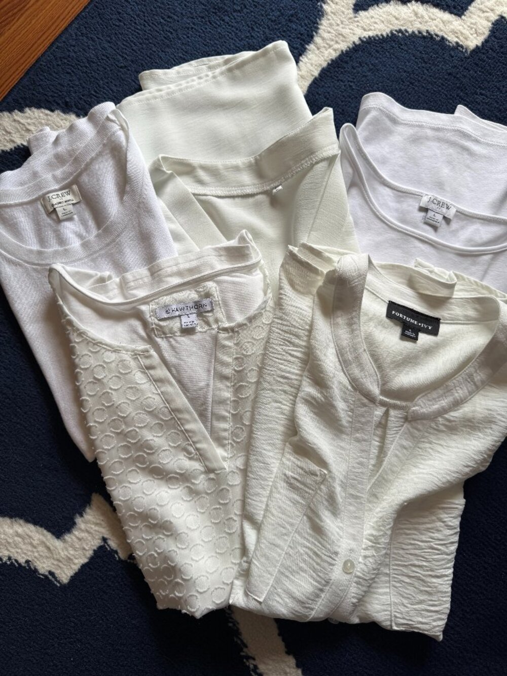 Instant wardrobe builder: Lot of 5 white and cream sleeveless tops in size Large